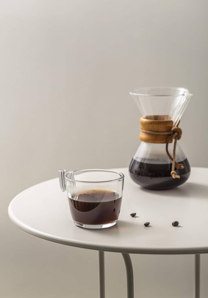 coffee cup with chemex table